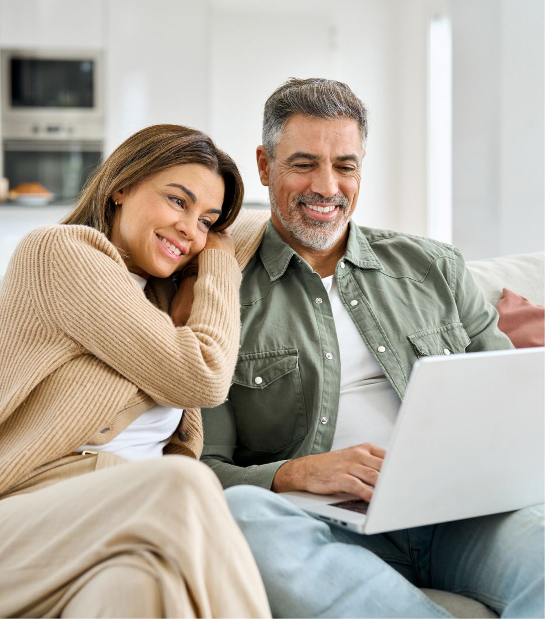 Adultos mayores en cancha